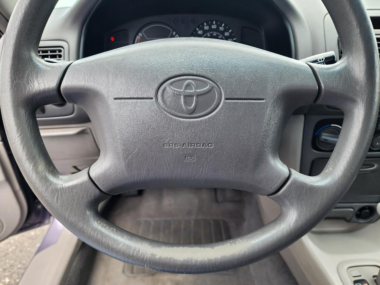 Toyota Corolla 4dr Sdn Auto (Natl) 1998