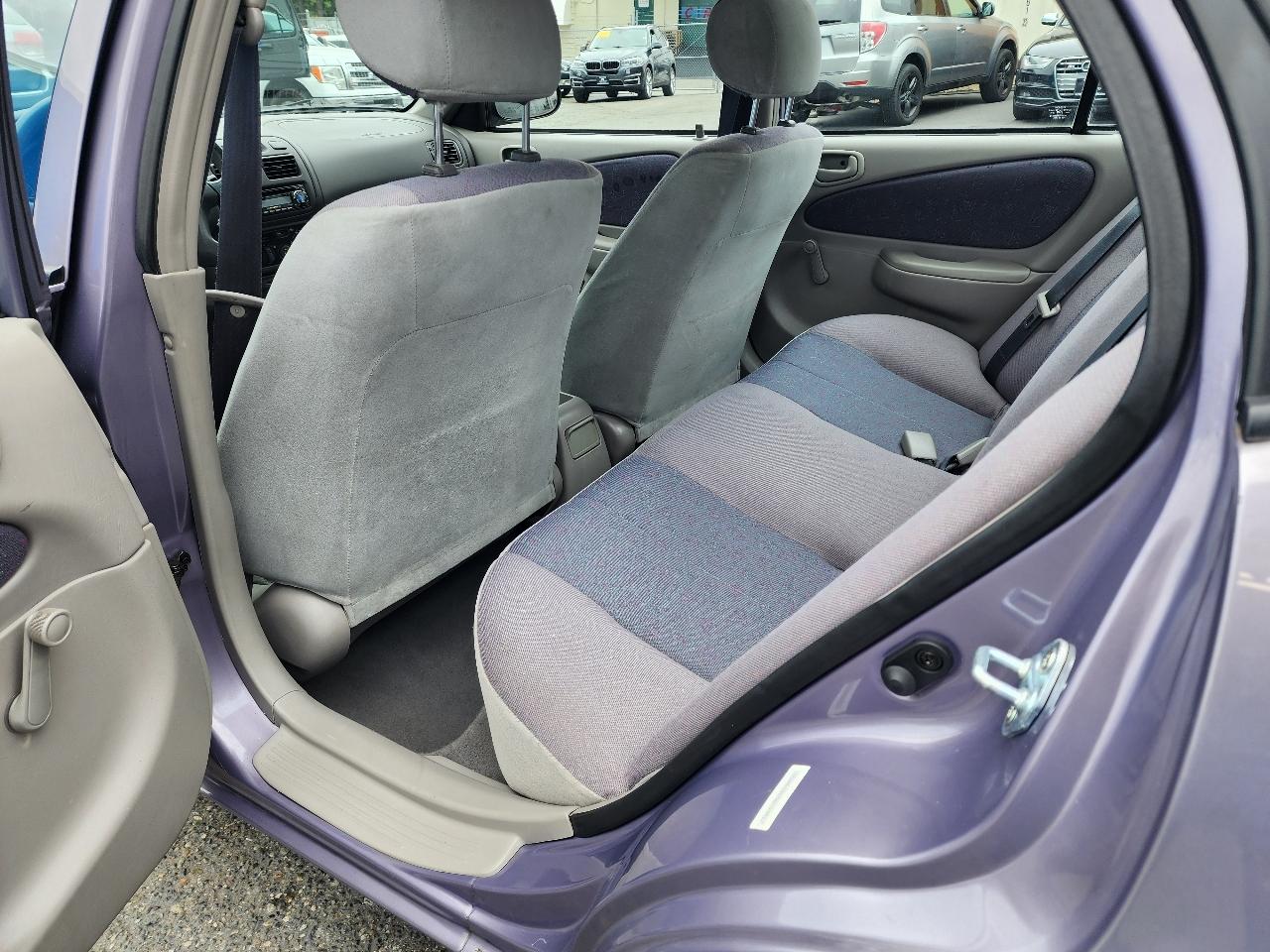 Toyota Corolla 4dr Sdn Auto (Natl) 1998