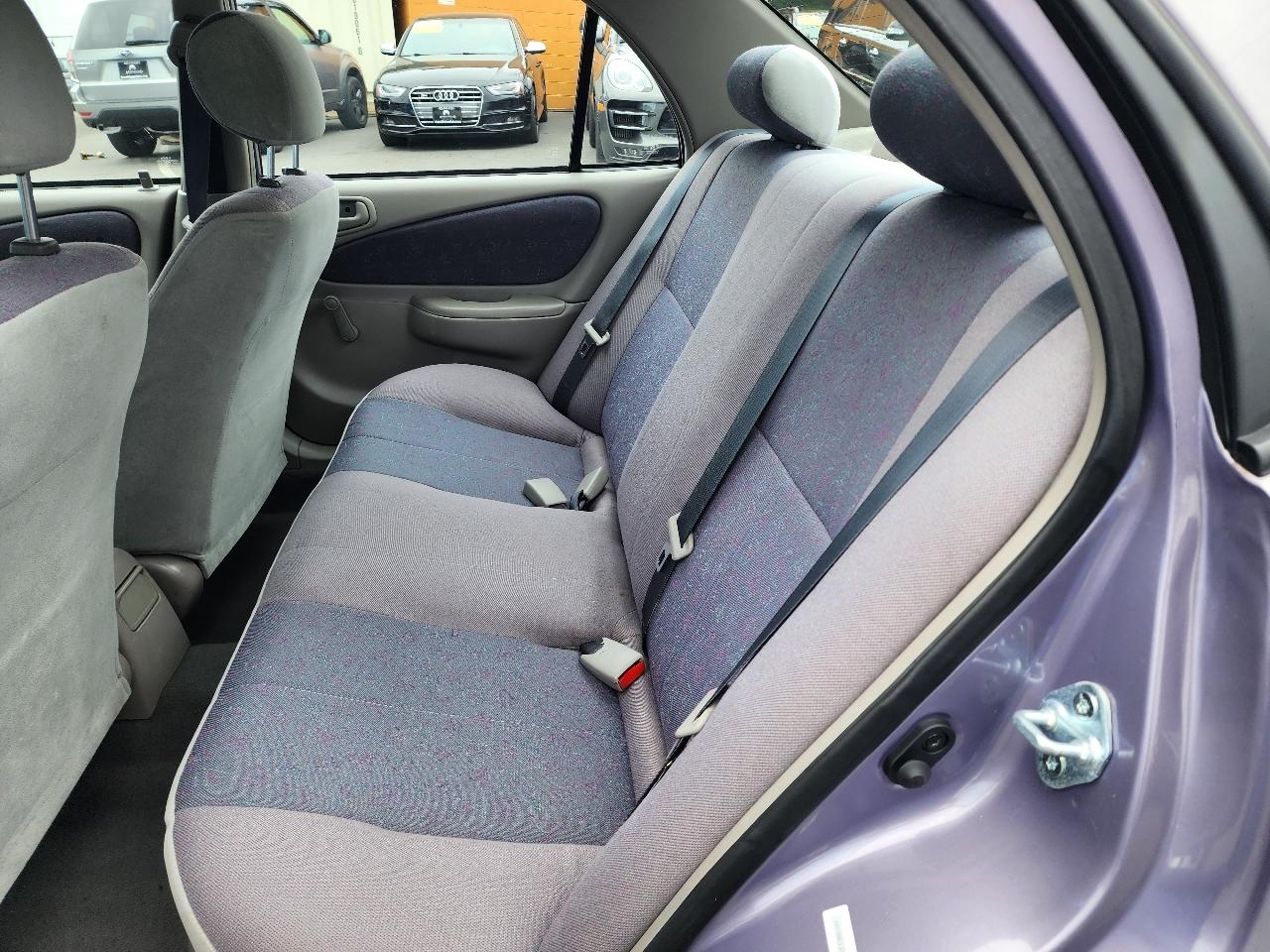 Toyota Corolla 4dr Sdn Auto (Natl) 1998