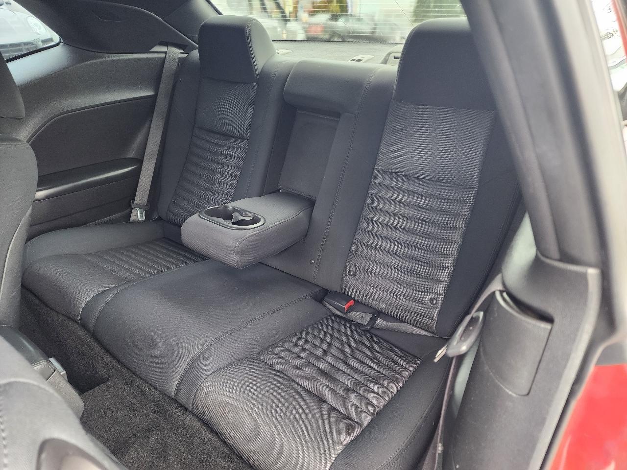 Dodge Challenger R/T 2012