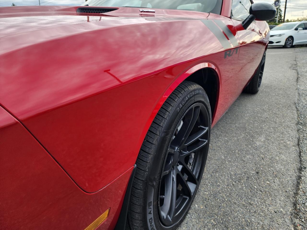 Dodge Challenger R/T 2012