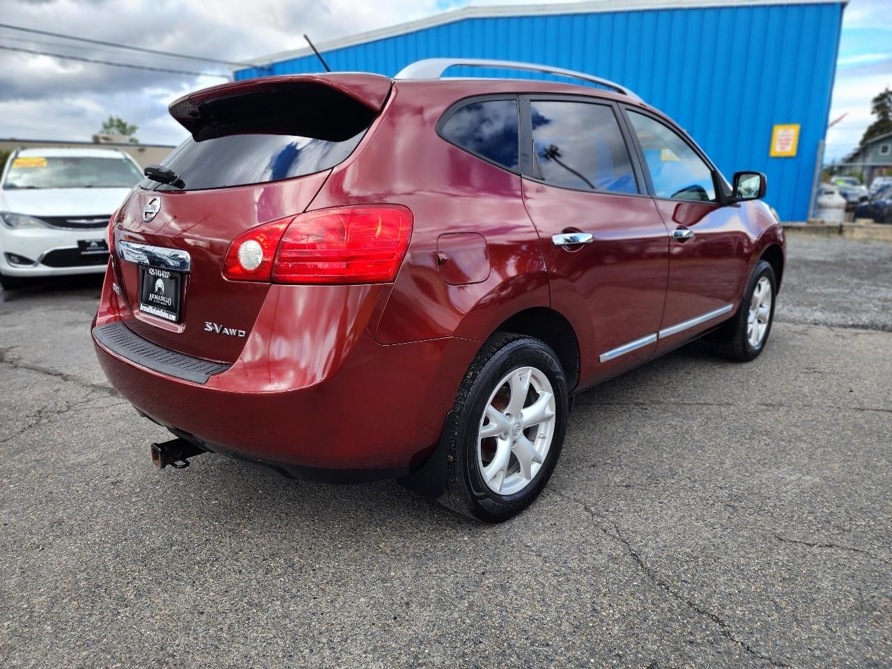 Nissan Rogue AWD 4dr SV 2011