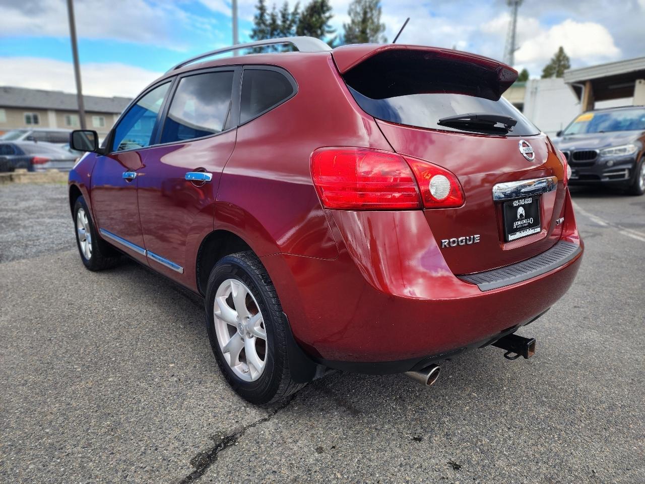Nissan Rogue AWD 4dr SV 2011