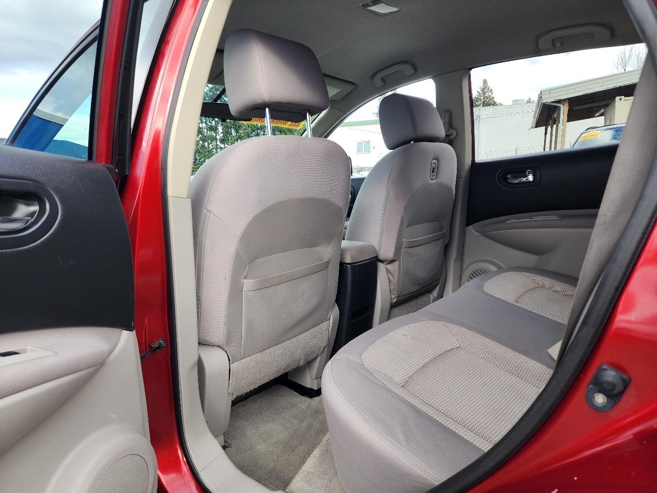 Nissan Rogue AWD 4dr SV 2011