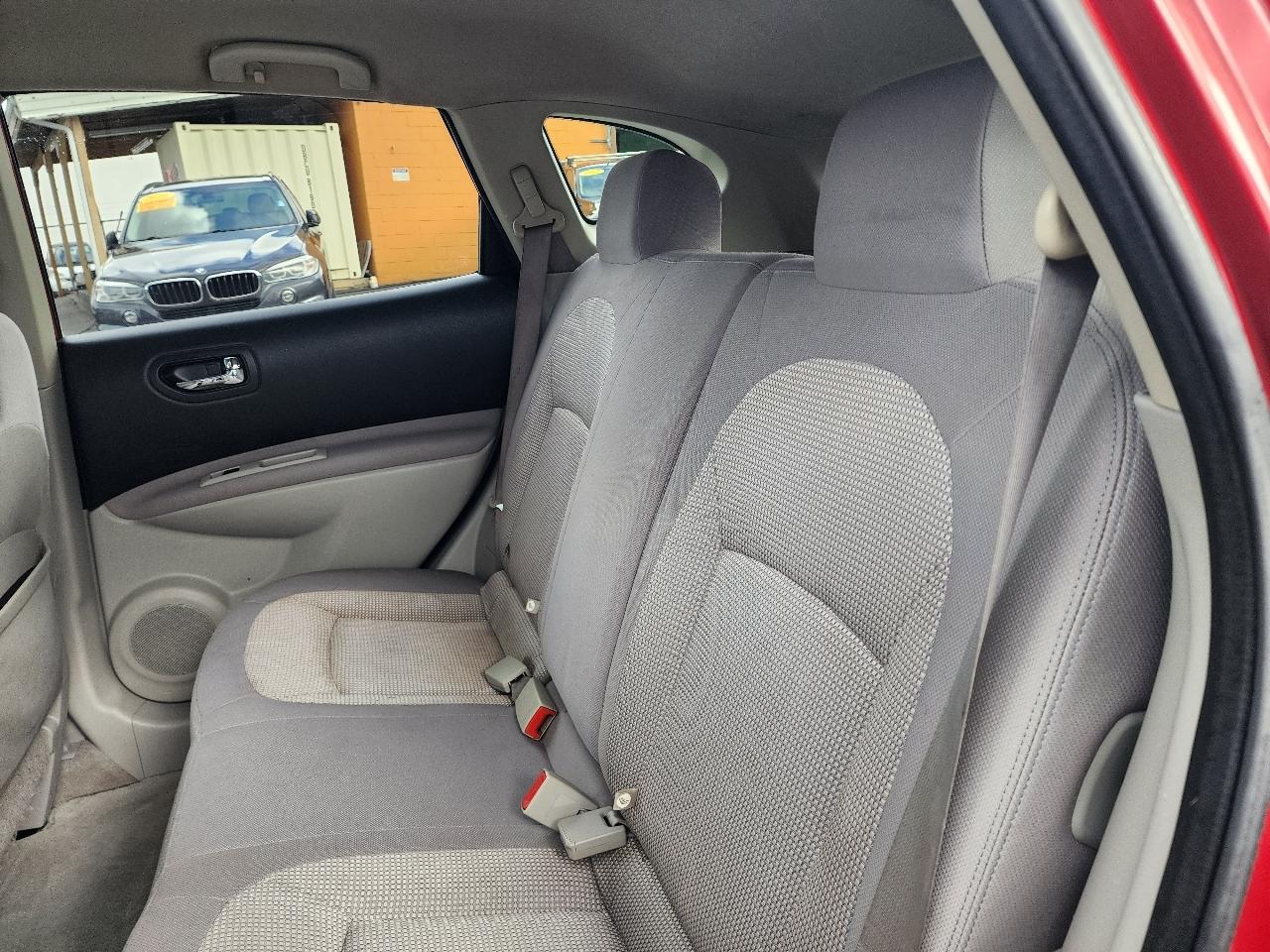 Nissan Rogue AWD 4dr SV 2011