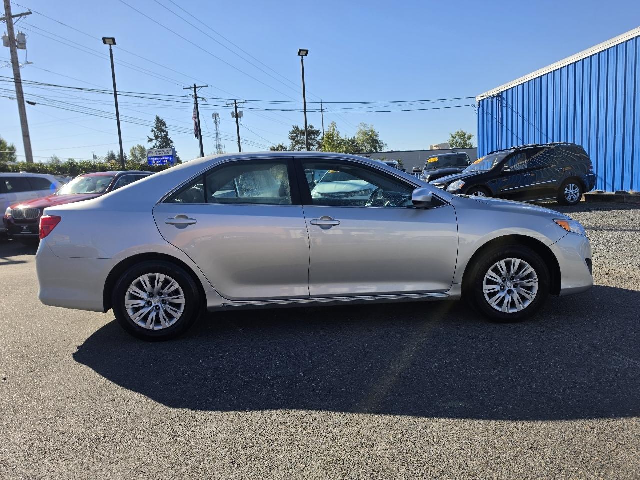 Toyota Camry LE 2012