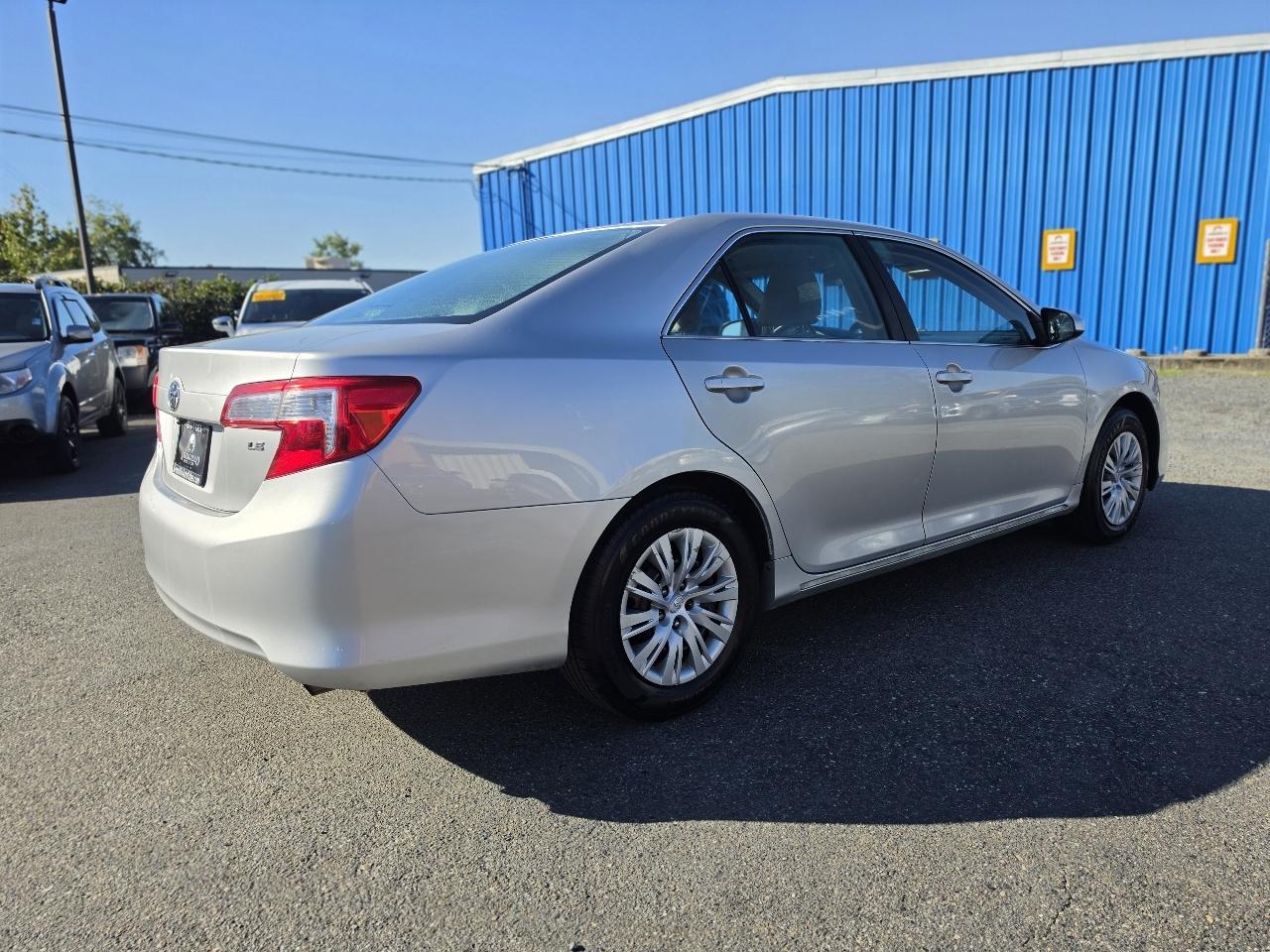 Toyota Camry LE 2012