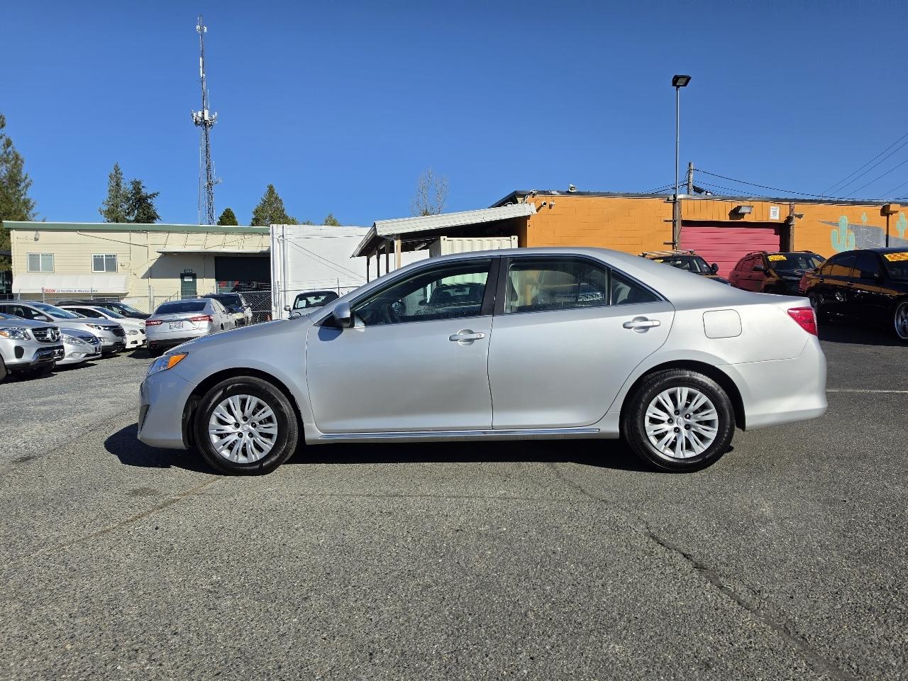 Toyota Camry LE 2012