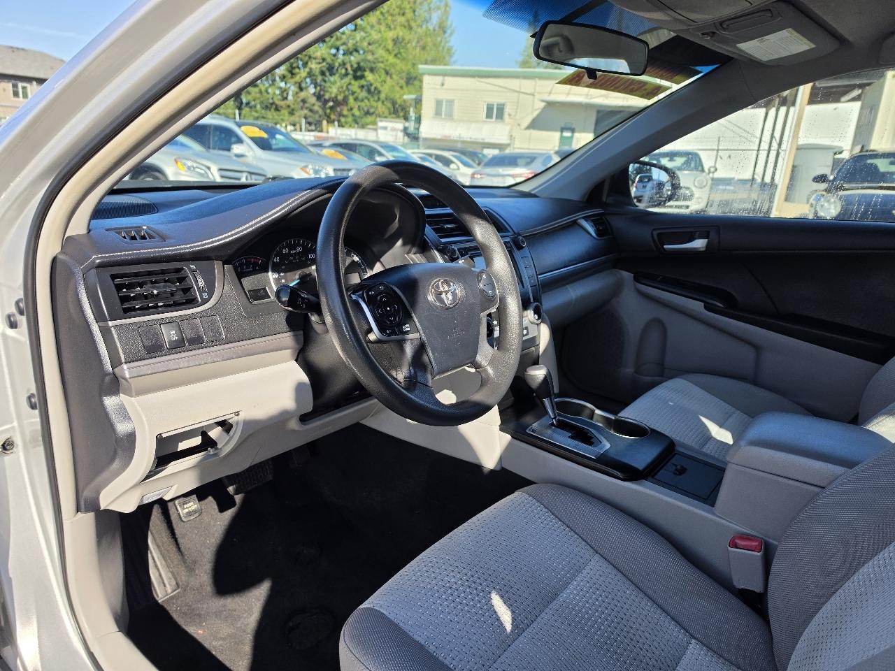 Toyota Camry LE 2012