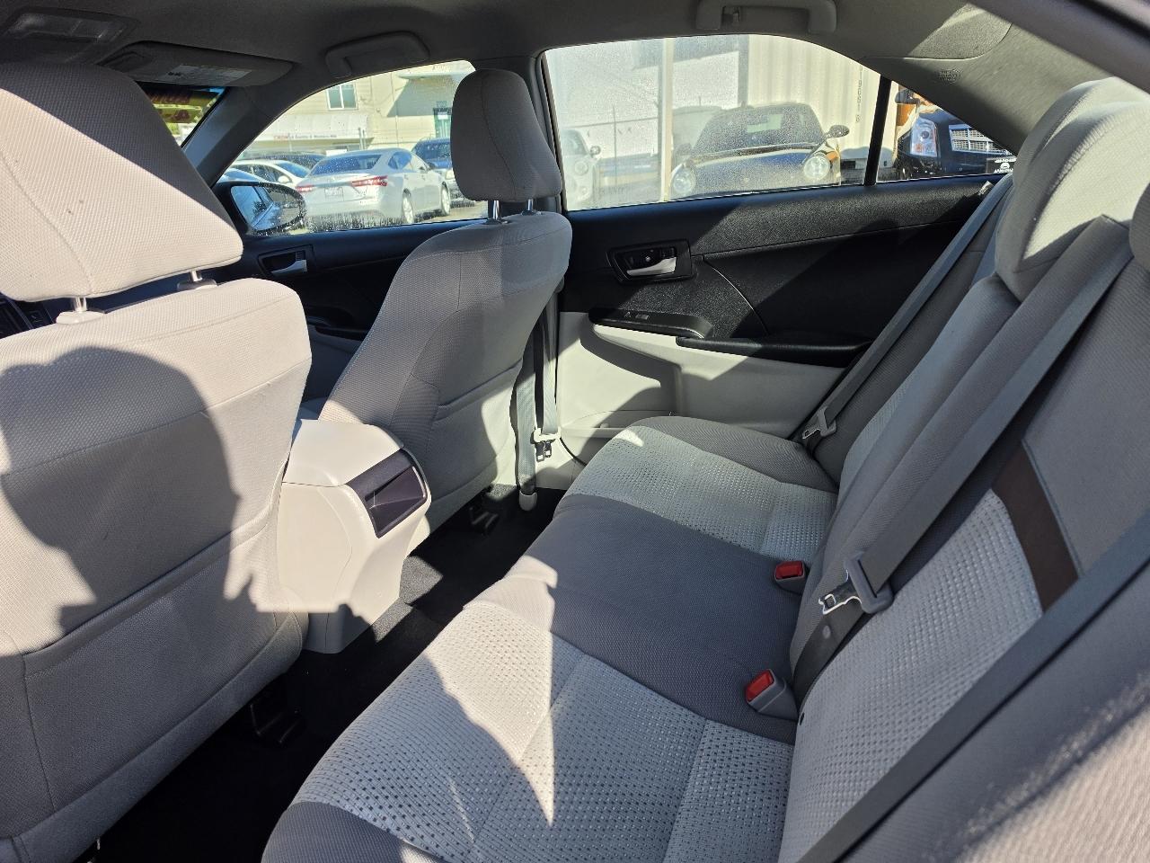 Toyota Camry LE 2012
