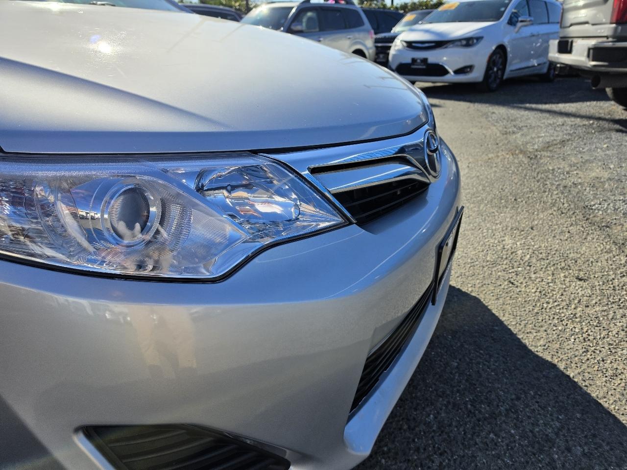 Toyota Camry LE 2012