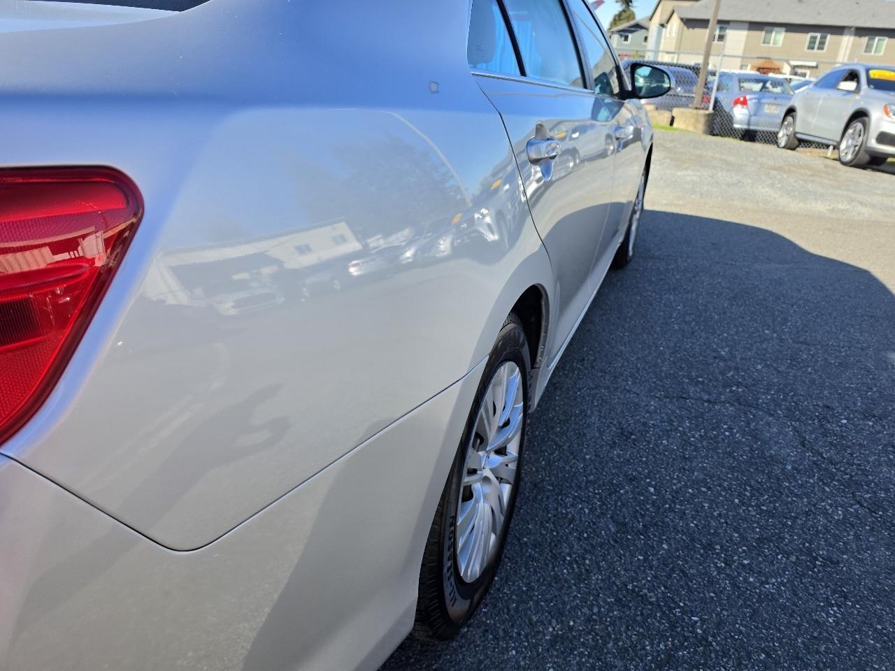 Toyota Camry LE 2012
