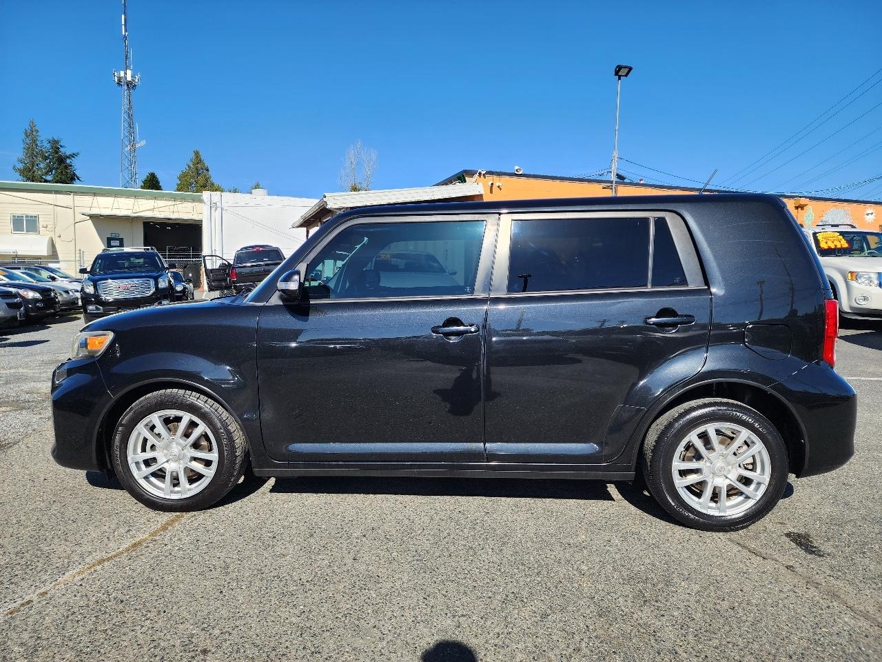 Scion xB Wagon 2011