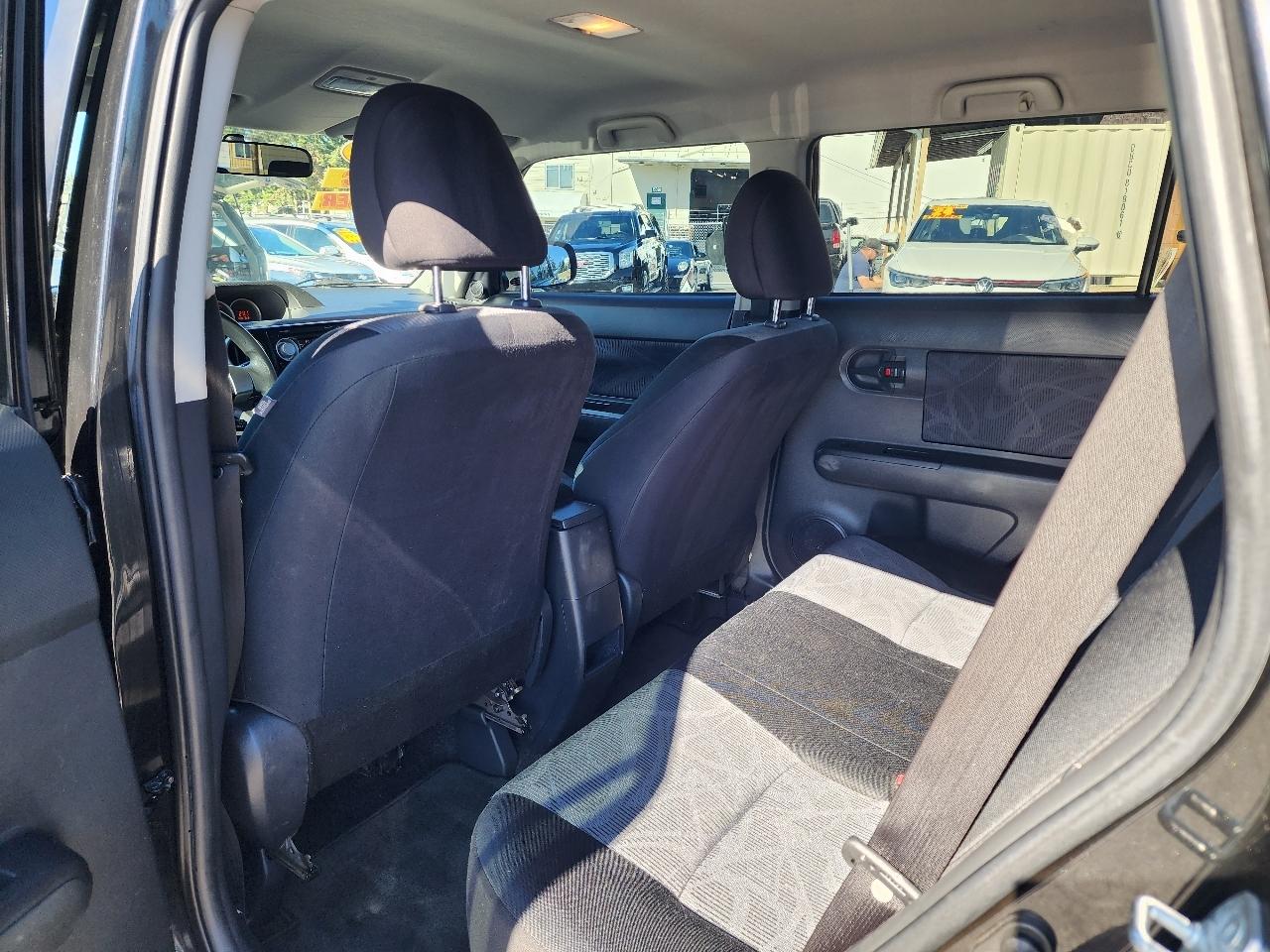 Scion xB Wagon 2011