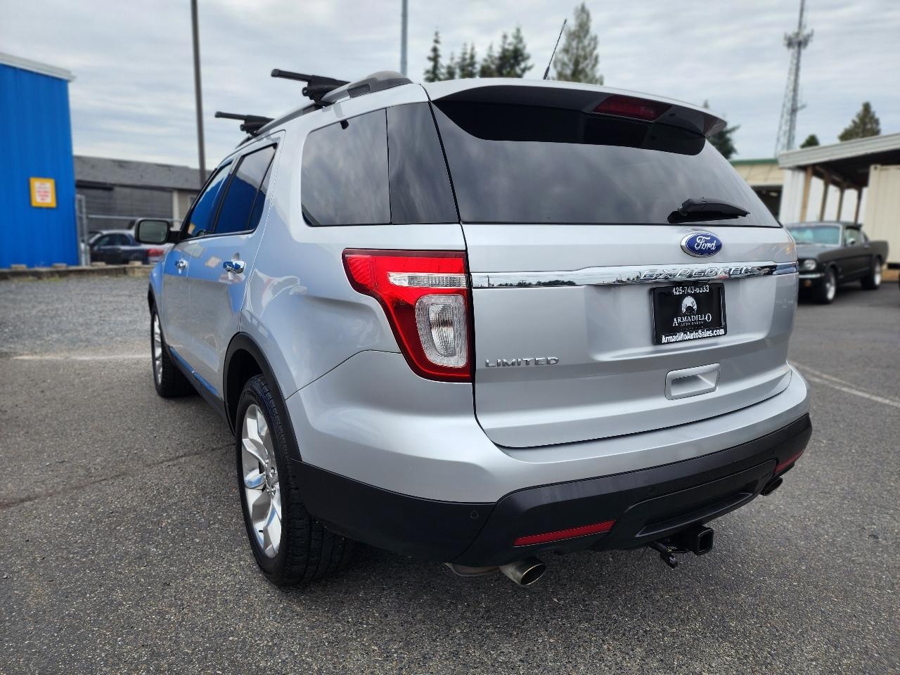 Ford Explorer FWD 4dr Limited 2011