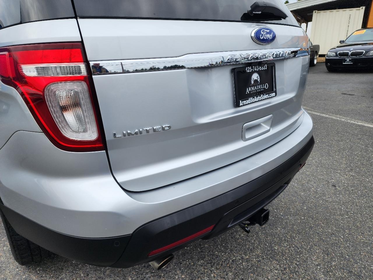 Ford Explorer FWD 4dr Limited 2011