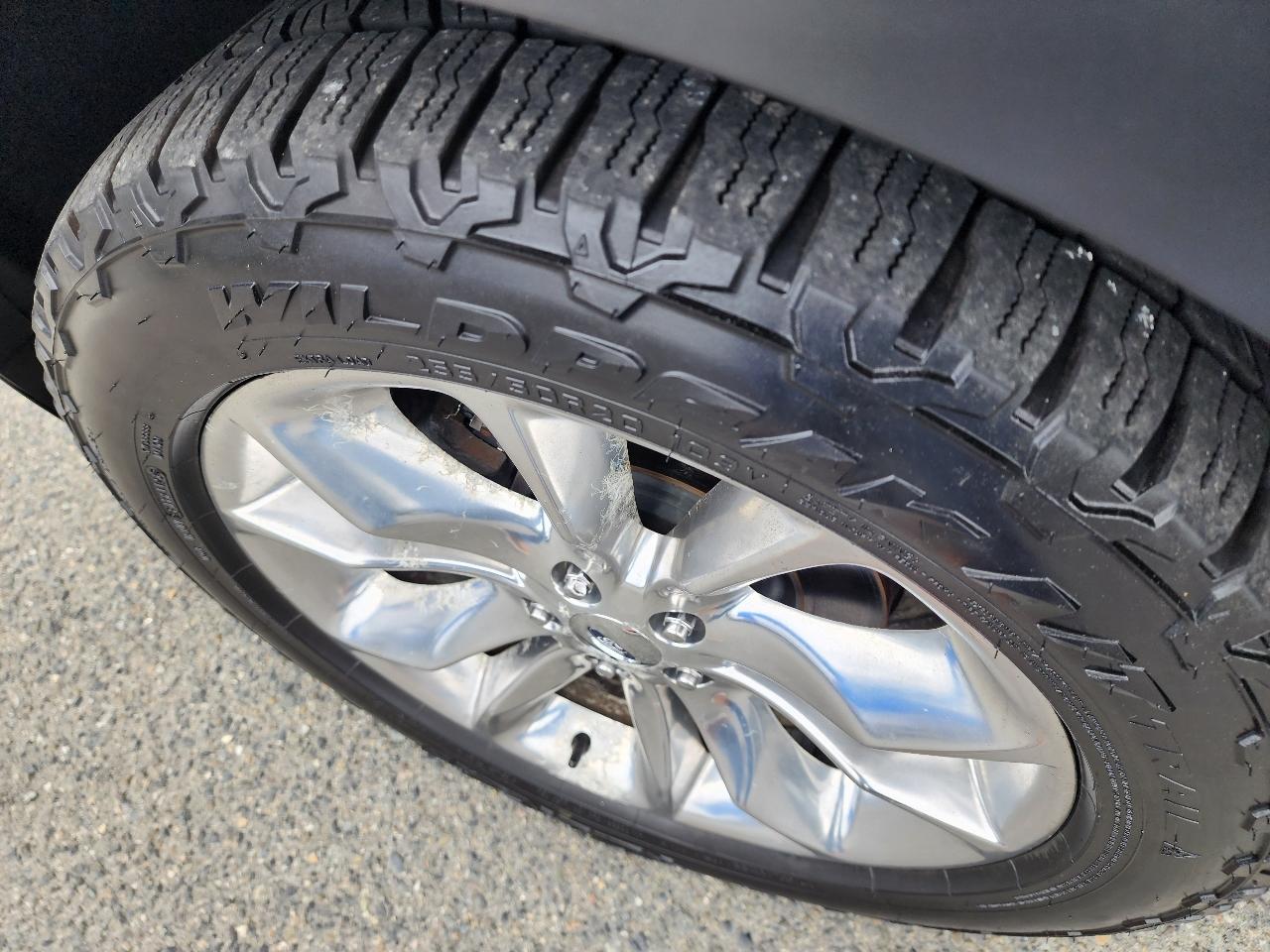 Ford Explorer FWD 4dr Limited 2011