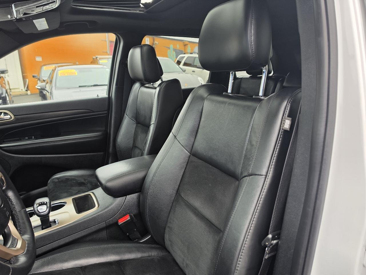 Jeep Grand Cherokee  2015