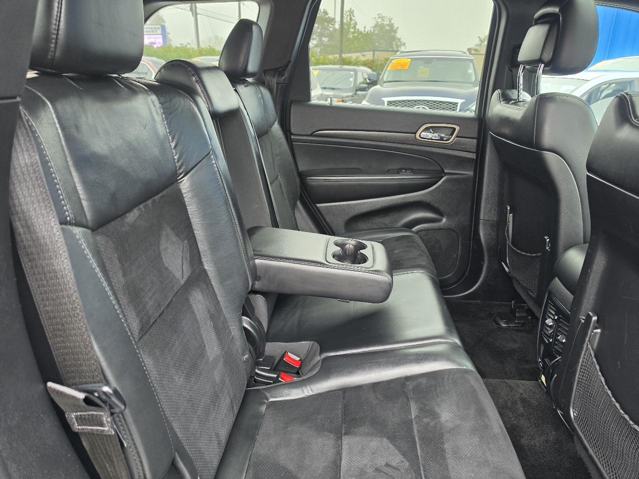Jeep Grand Cherokee  2015