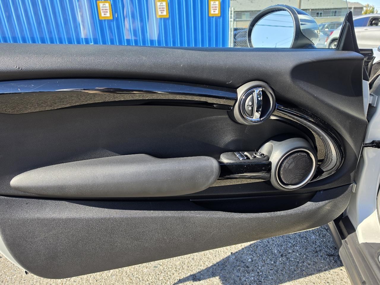 MINI Cooper Hardtop  2015