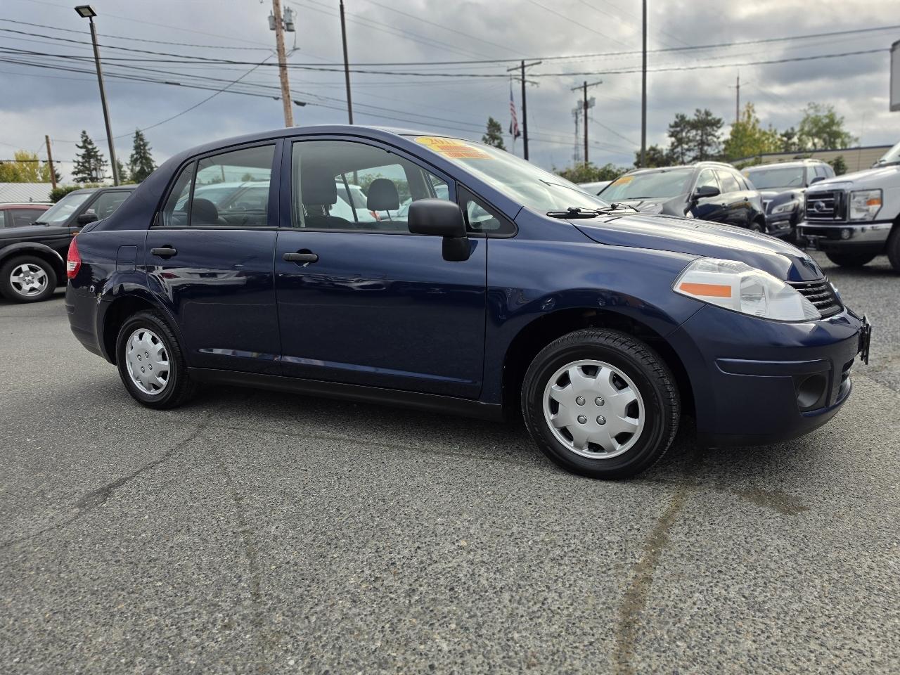 Nissan Versa 1.6 Sedan 2011