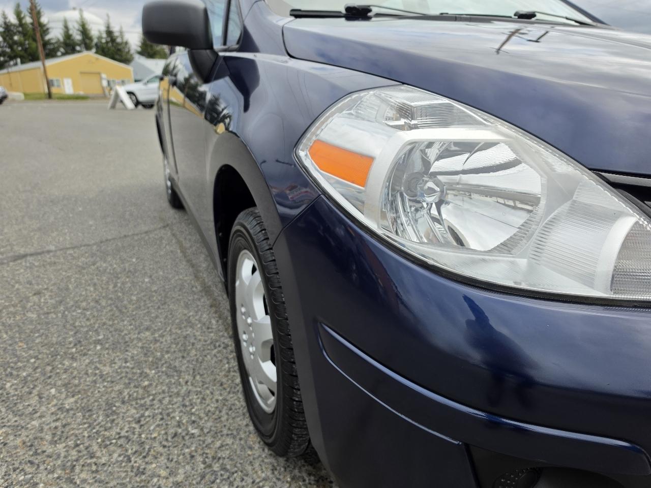 Nissan Versa 1.6 Sedan 2011
