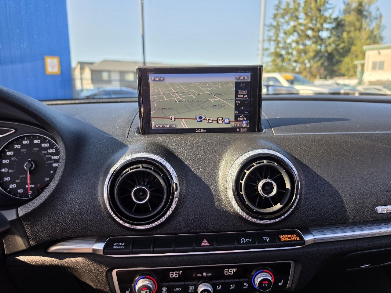 Audi A3  2015