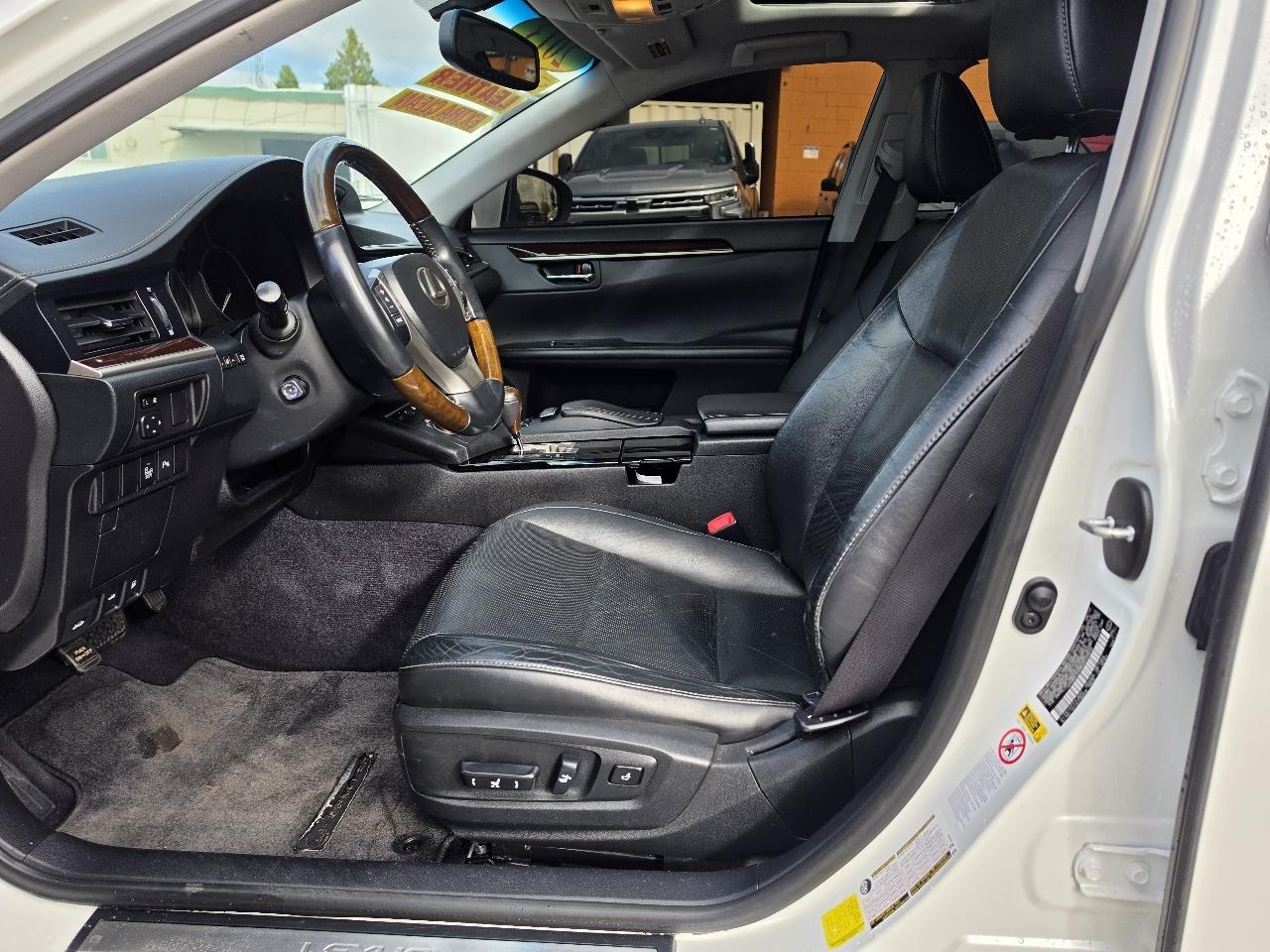 Lexus ES 350 4dr Sdn 2013