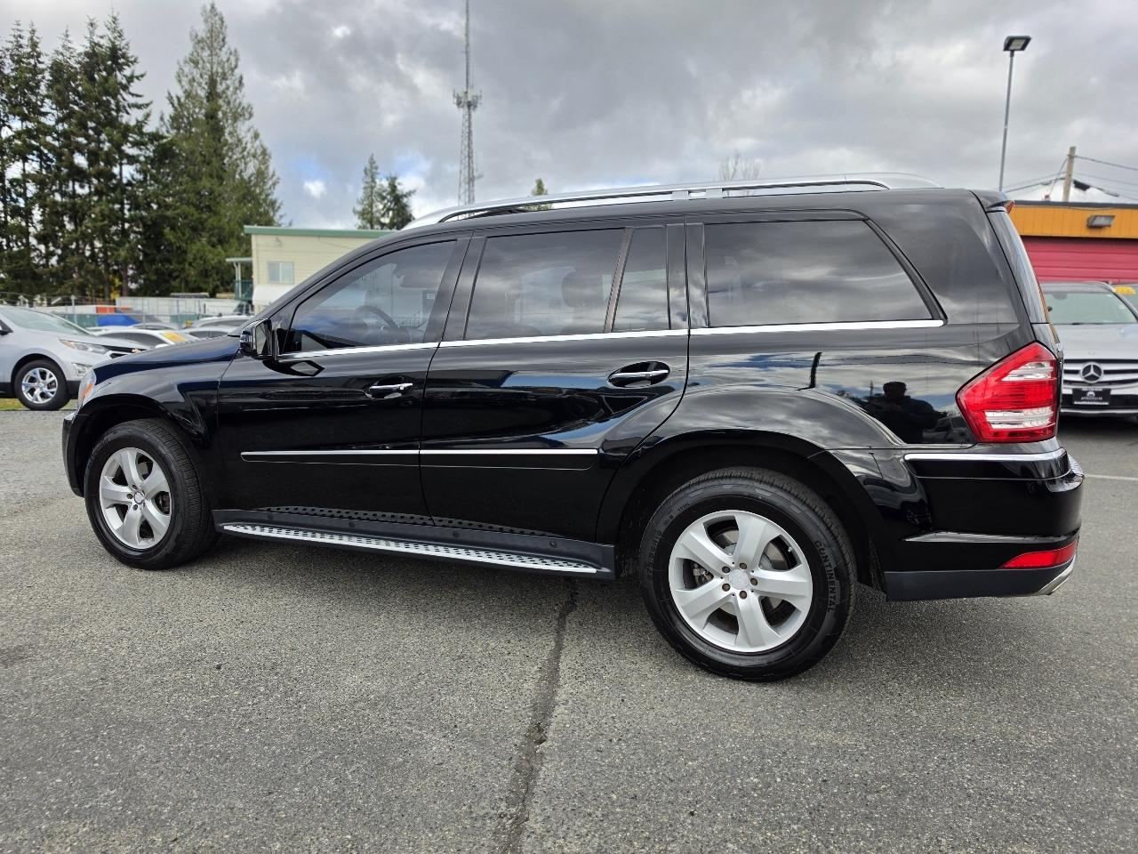 Mercedes-Benz GL-Class 4MATIC 4dr GL 450 2012
