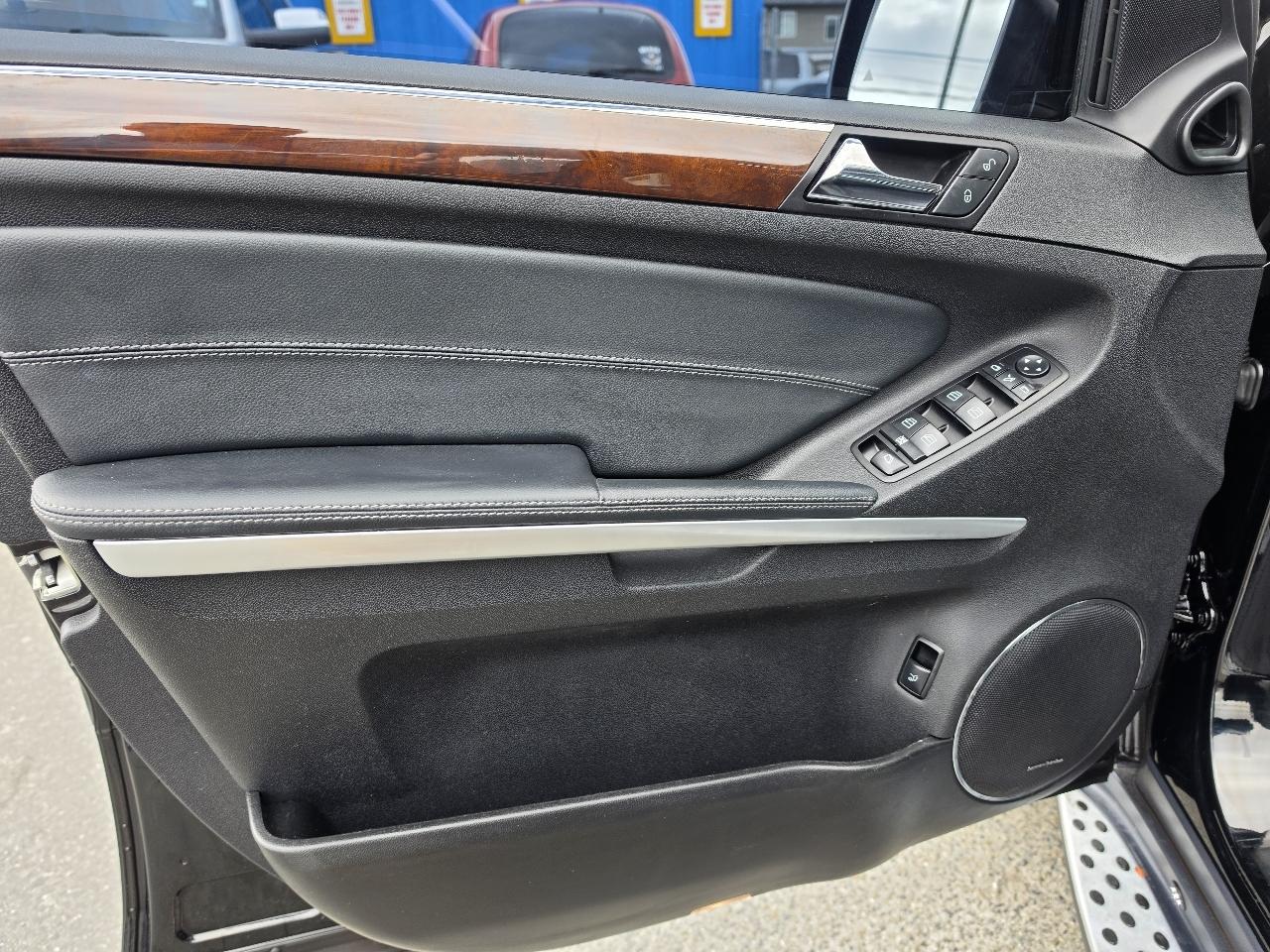 Mercedes-Benz GL-Class 4MATIC 4dr GL 450 2012