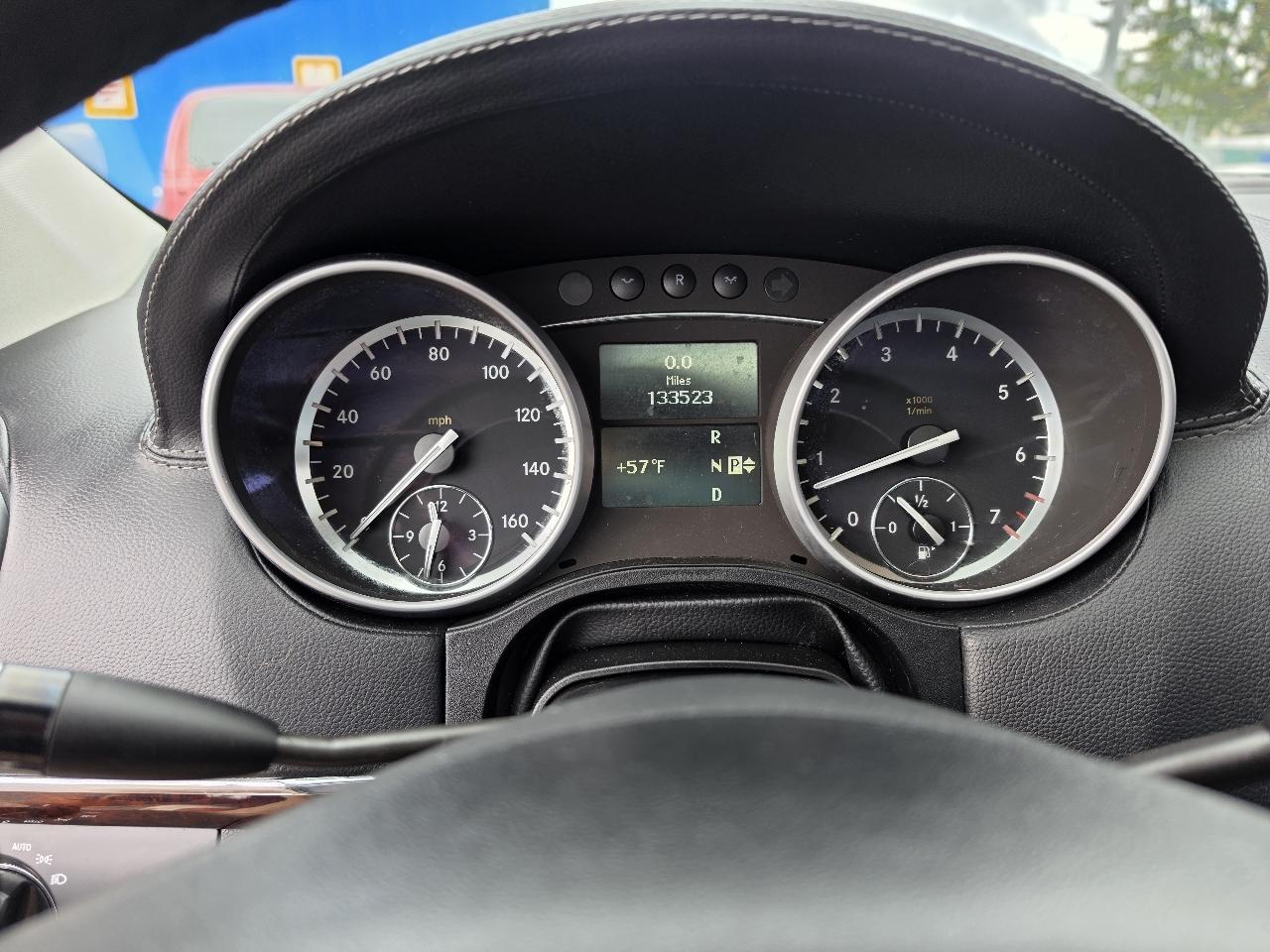 Mercedes-Benz GL-Class 4MATIC 4dr GL 450 2012