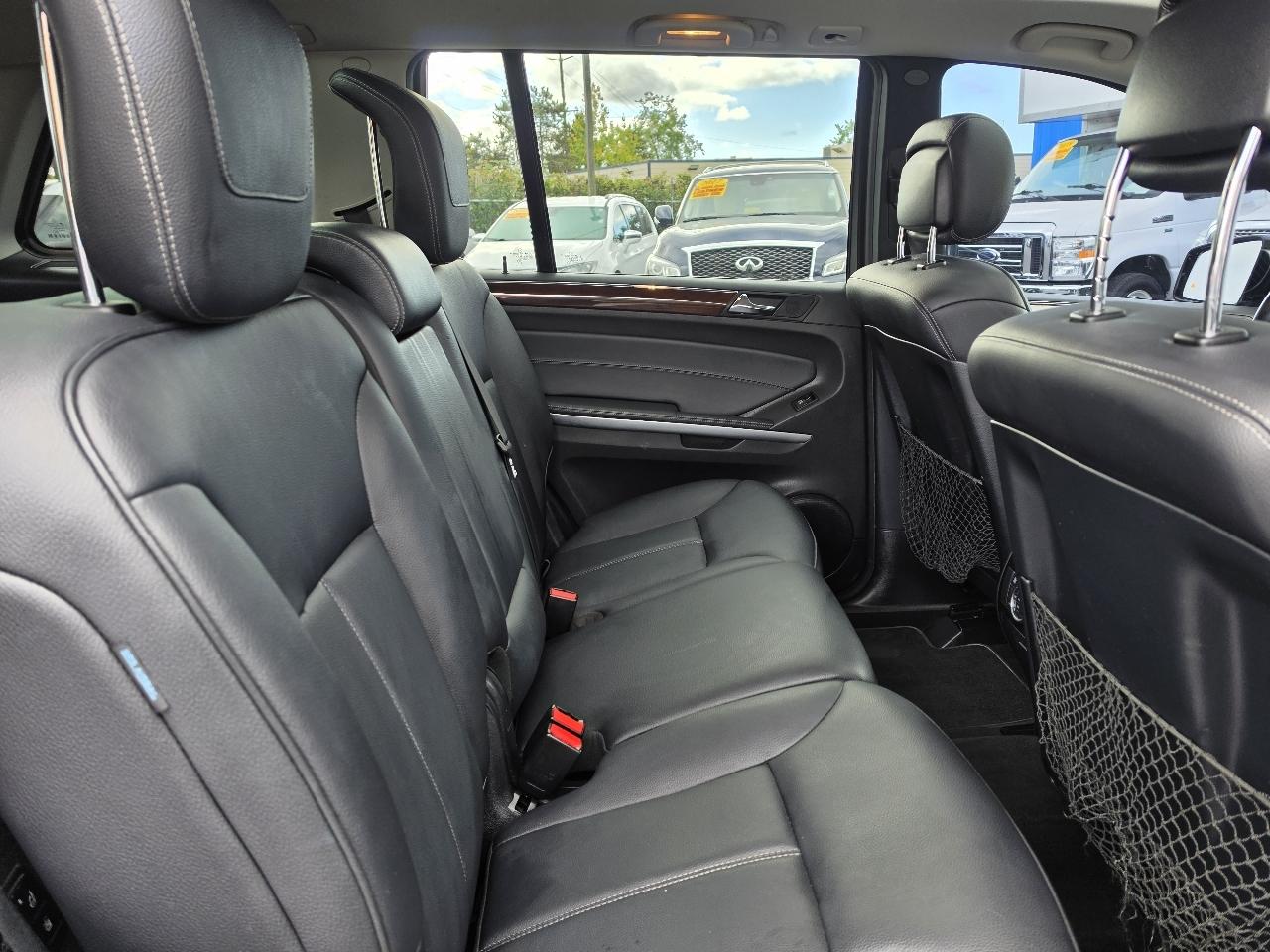 Mercedes-Benz GL-Class 4MATIC 4dr GL 450 2012