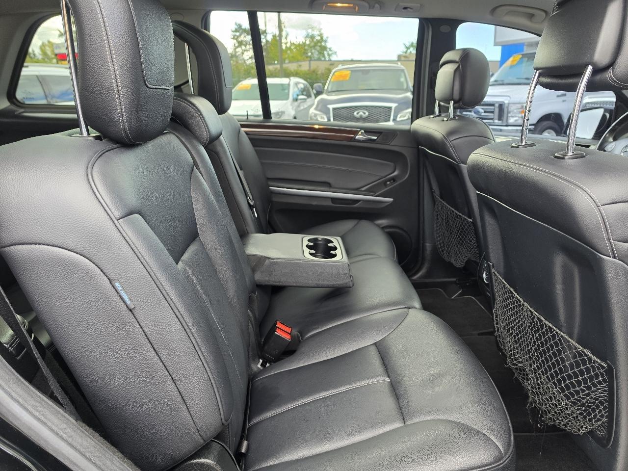 Mercedes-Benz GL-Class 4MATIC 4dr GL 450 2012