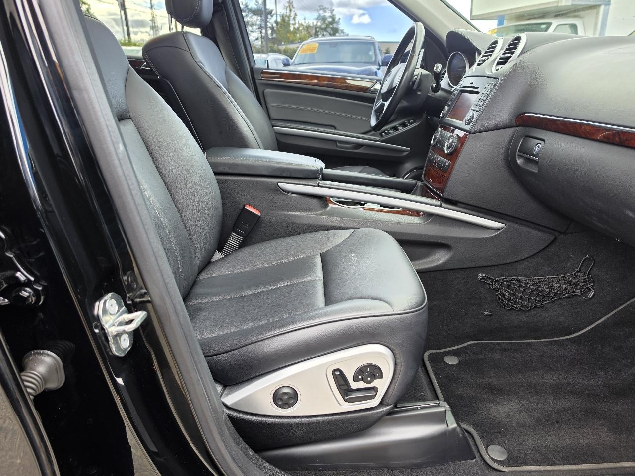 Mercedes-Benz GL-Class 4MATIC 4dr GL 450 2012