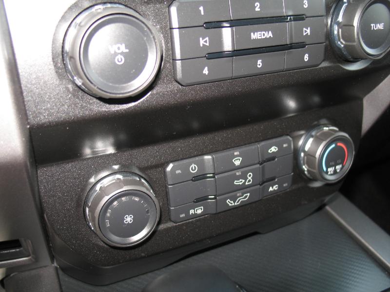 Ford F-150 XLT SuperCab 6.5-ft. Bed 4WD 2020