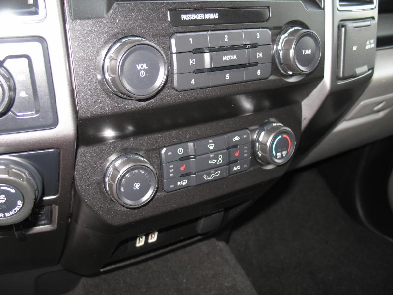 Ford F-150 XL SuperCab 6.5-ft. Bed 4WD 2019