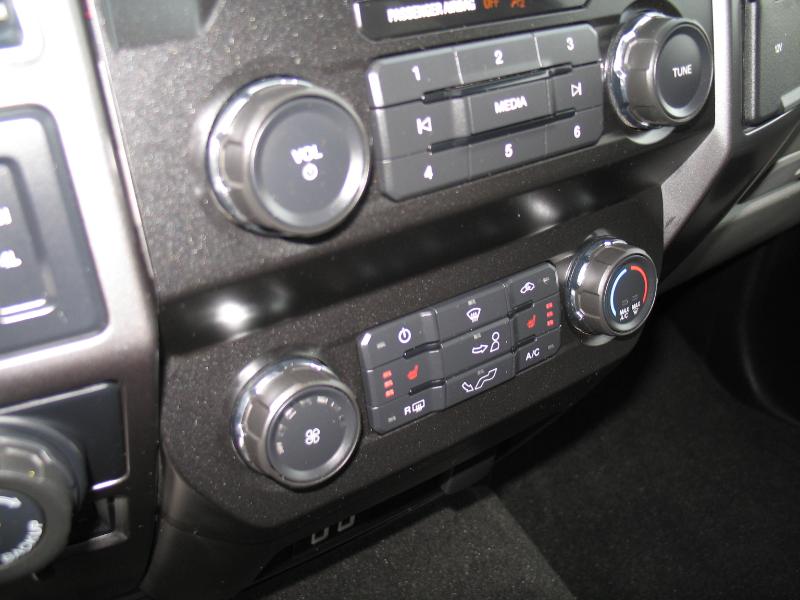 Ford F-150 XL SuperCab 6.5-ft. Bed 4WD 2019