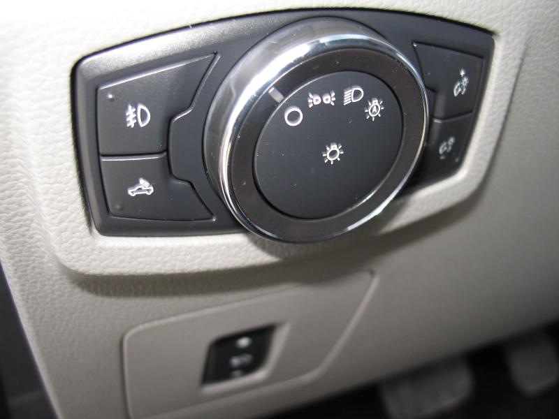 Ford F-150 XLT SuperCrew 5.5-ft. Bed 4WD 2016