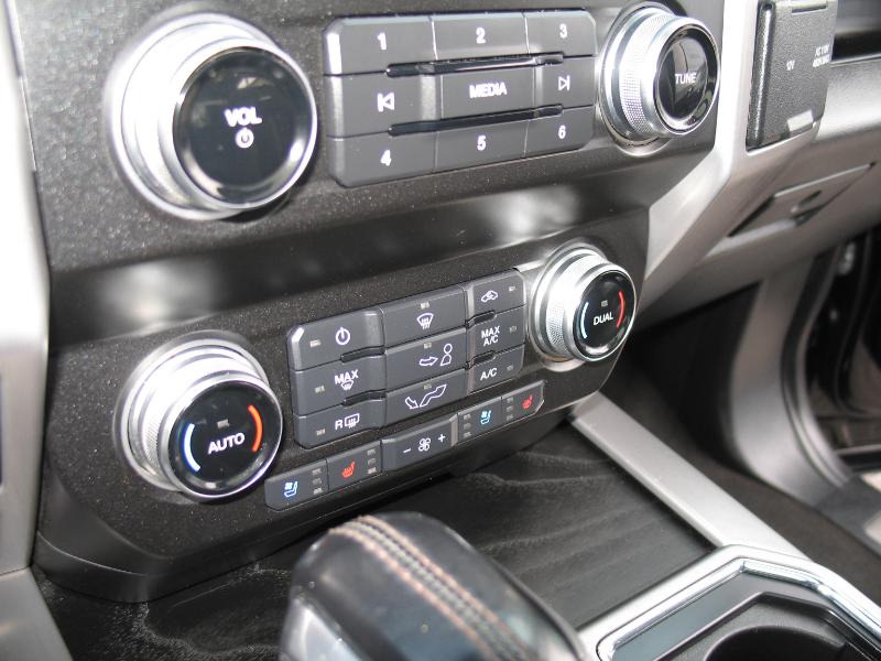 Ford F-150 Platinum SuperCrew 5.5-ft. Bed 4WD 2020