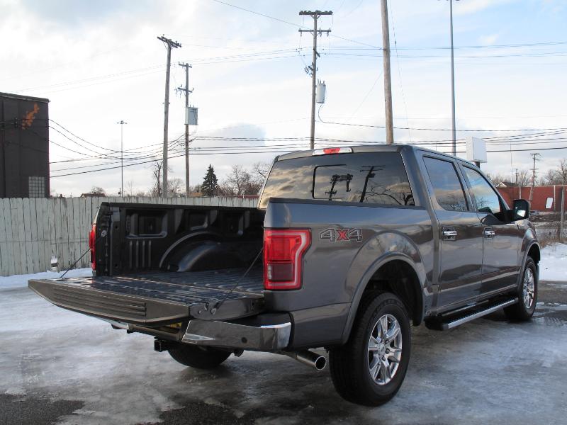 Ford F-150 Lariat SuperCrew 5.5-ft. Bed 4WD 2017