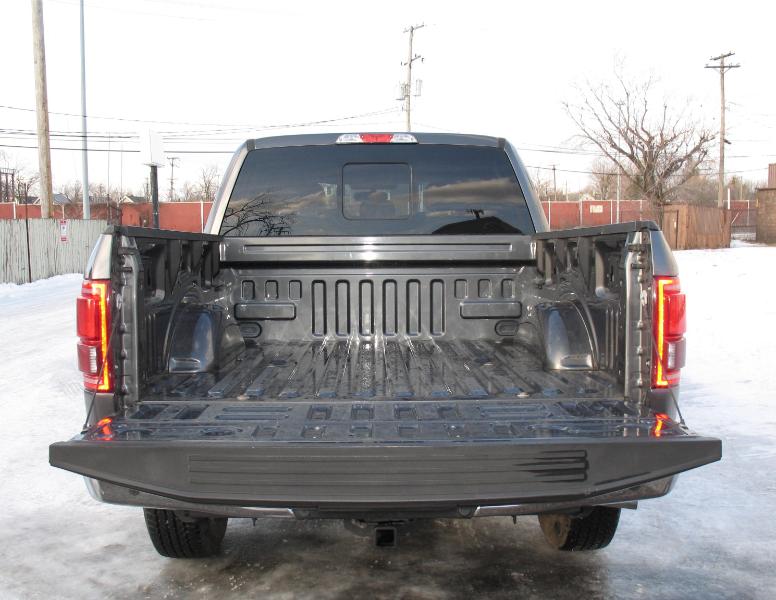 Ford F-150 Lariat SuperCrew 5.5-ft. Bed 4WD 2017