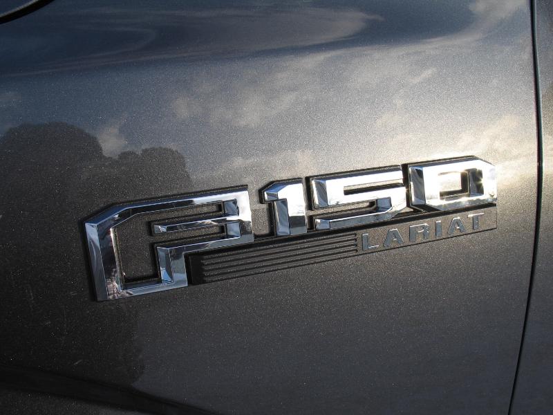 Ford F-150 Lariat SuperCrew 5.5-ft. Bed 4WD 2017