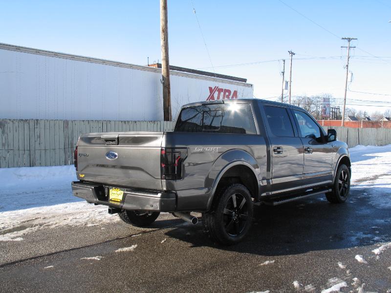 Ford F-150 Lariat SuperCrew 5.5-ft. Bed 4WD 2017