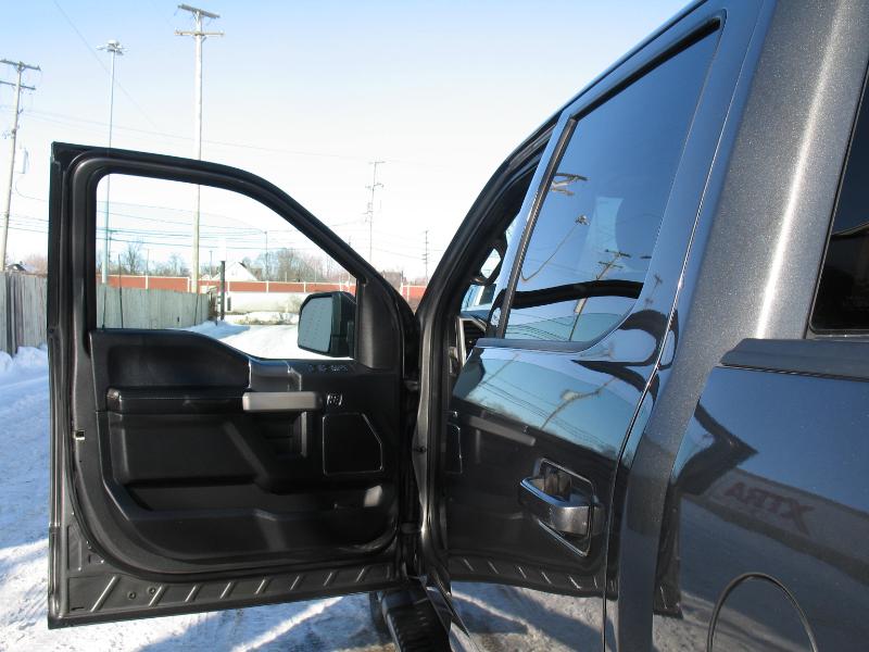 Ford F-150 Lariat SuperCrew 5.5-ft. Bed 4WD 2017