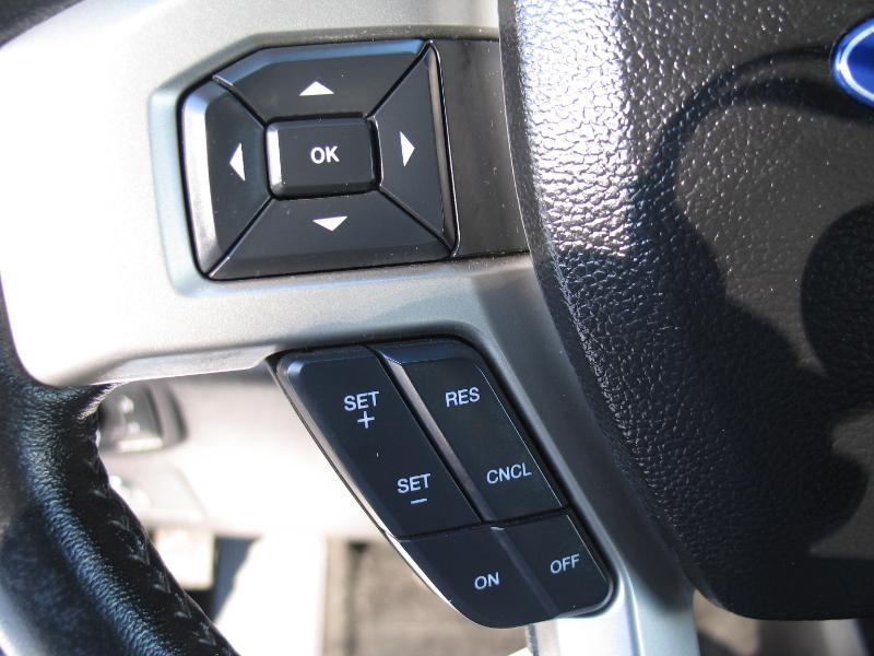 Ford F-150 Lariat SuperCrew 5.5-ft. Bed 4WD 2017