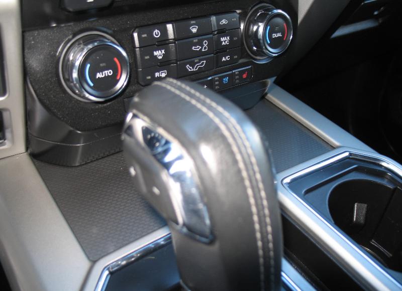 Ford F-150 Lariat SuperCrew 5.5-ft. Bed 4WD 2017