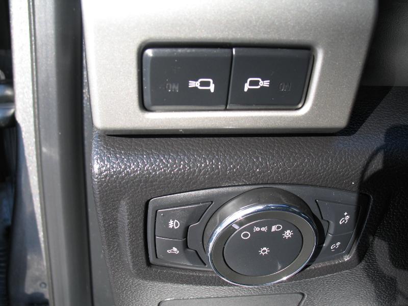 Ford F-150 Lariat SuperCrew 5.5-ft. Bed 4WD 2017