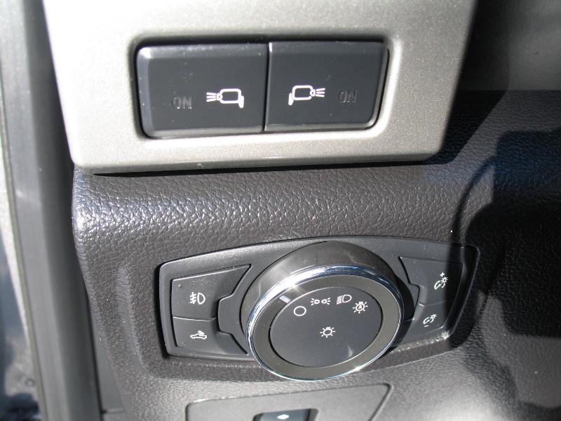 Ford F-150 Lariat SuperCrew 5.5-ft. Bed 4WD 2017