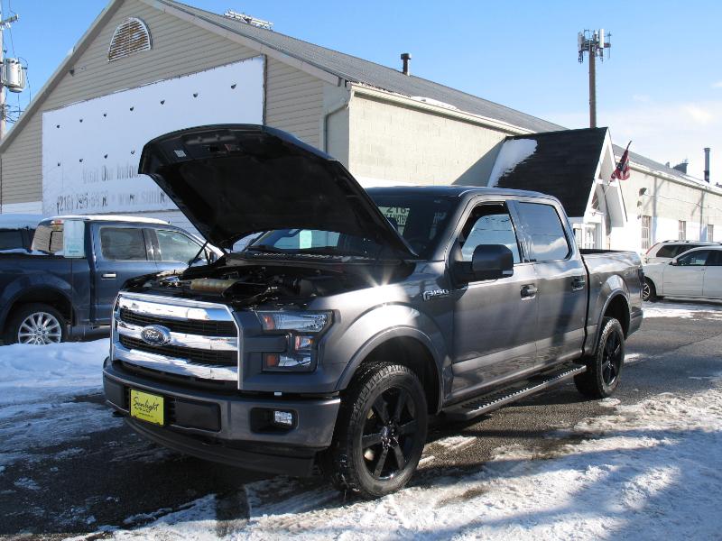 Ford F-150 Lariat SuperCrew 5.5-ft. Bed 4WD 2017