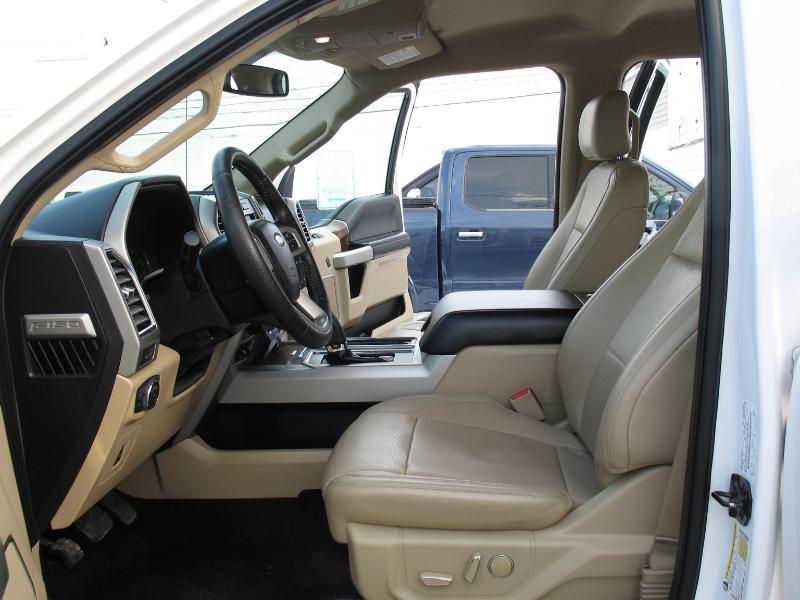 Ford F-150 Lariat SuperCrew 5.5-ft. Bed 4WD 2016